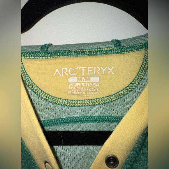 Arc'Teryx Citadel Women's Pullover Hoodie Sweatshirt Size Medium Wool Blend NWOT - Picture 3 of 7